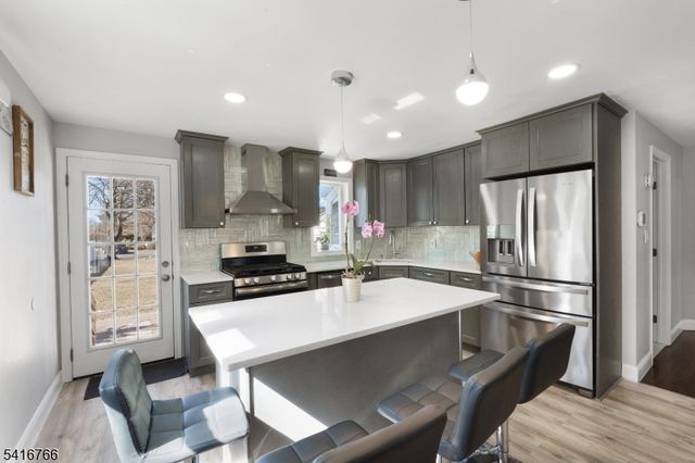 1716 Kenyon Ave, South Plainfield Boro, NJ 07080