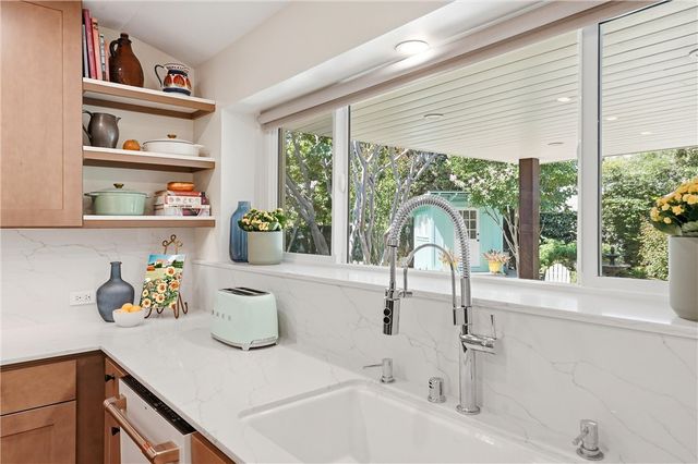 2612 N Louise Street, Santa Ana, CA 92706