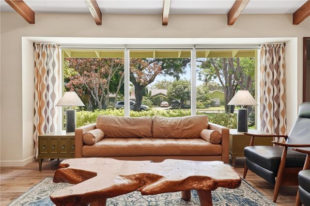 2612 N Louise Street, Santa Ana, CA 92706