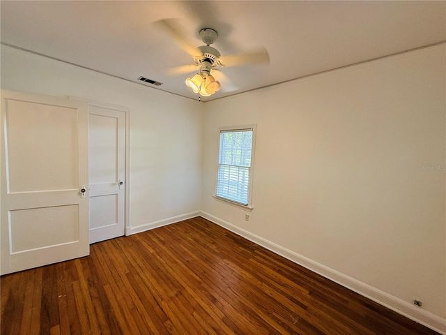745 NE 10TH AVENUE, Gainesville, FL 32601