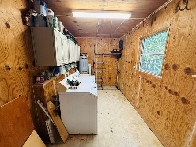 745 NE 10TH AVENUE, Gainesville, FL 32601