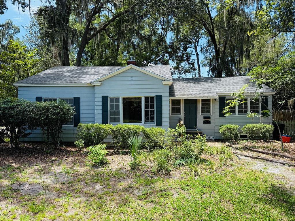745 NE 10TH AVENUE, Gainesville, FL 32601