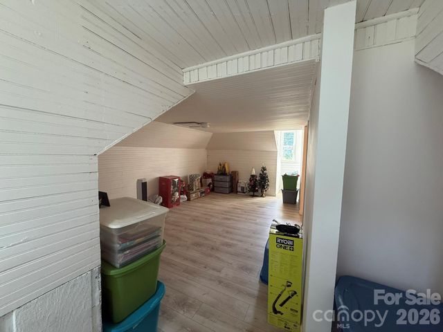 304 Main Avenue W, Hildebran, NC 28637