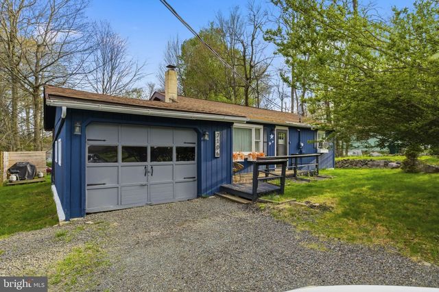 7106 ROBINWOOD DR, Tobyhanna, PA 18466