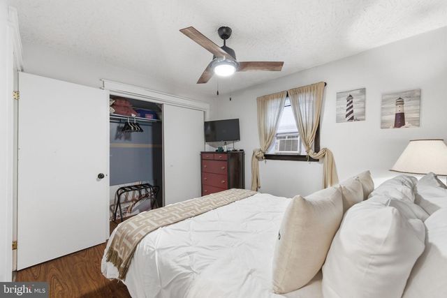 7106 ROBINWOOD DR, Tobyhanna, PA 18466