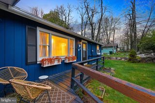 7106 ROBINWOOD DR, Tobyhanna, PA 18466