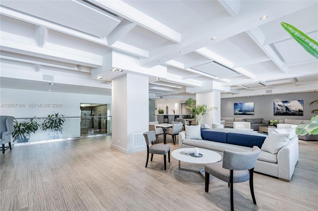 100 LINCOLN RD 944, Miami Beach, FL 33139