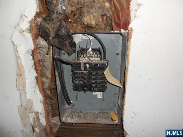 31 Brookside, Wayne, NJ 07470