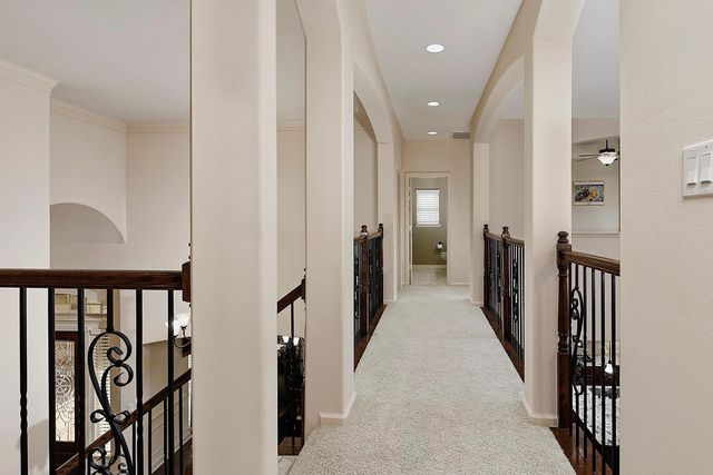 62 N Beech Springs Circle, The Woodlands, TX 77389