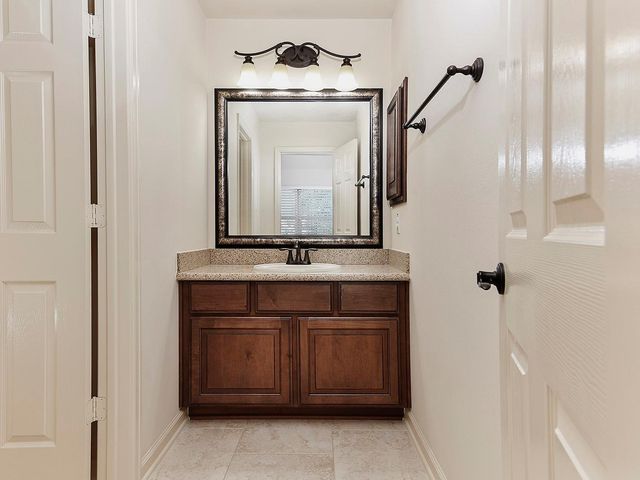 62 N Beech Springs Circle, The Woodlands, TX 77389