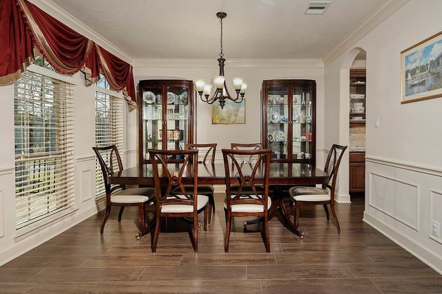 62 N Beech Springs Circle, The Woodlands, TX 77389