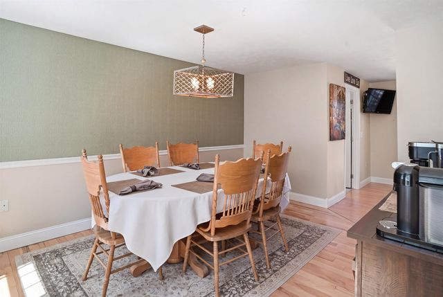 1 Jessica Lane, Hudson, NH 03051