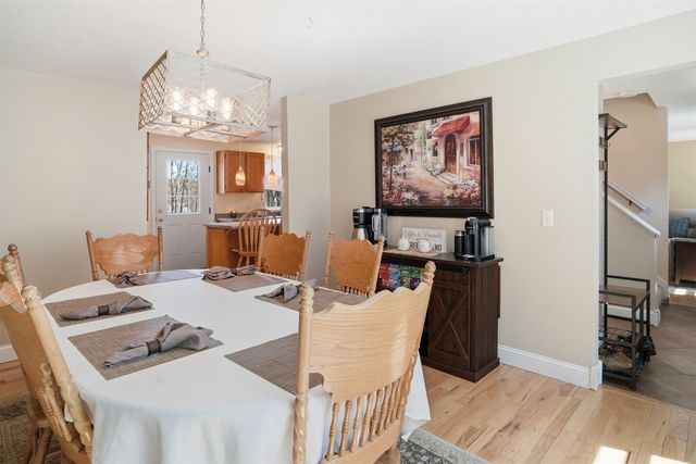 1 Jessica Lane, Hudson, NH 03051