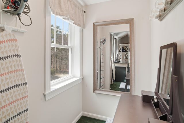 1 Jessica Lane, Hudson, NH 03051