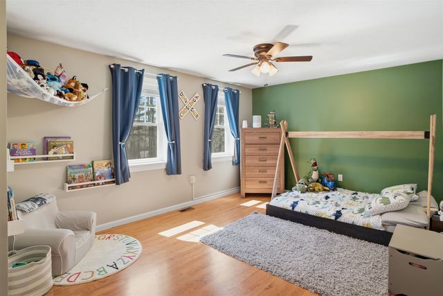 1 Jessica Lane, Hudson, NH 03051