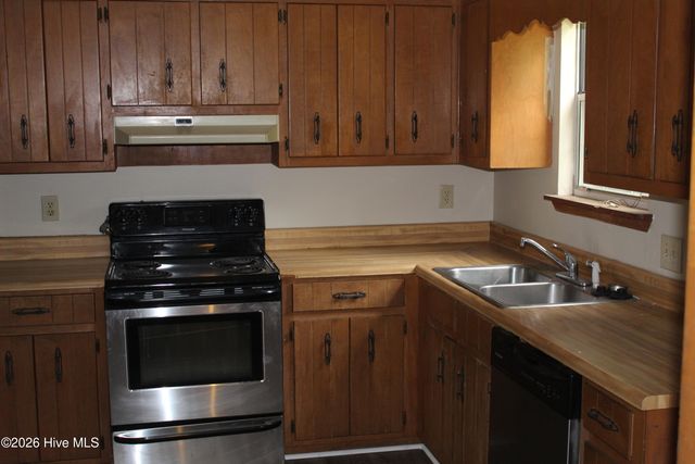 566 Fairfield Way, Evans, GA 30809