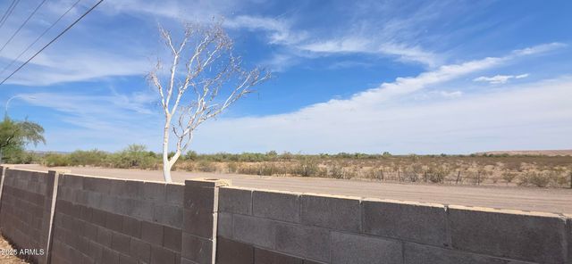 1941 E 39th Avenue, Apache Junction, AZ 85119