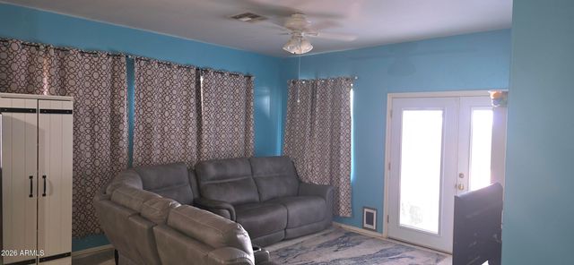 1941 E 39th Avenue, Apache Junction, AZ 85119