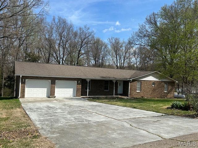 17173 E Cedar Hills Drive, Dexter, MO 63841