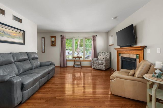 6934 Dominion Drive, Madison, WI 53718