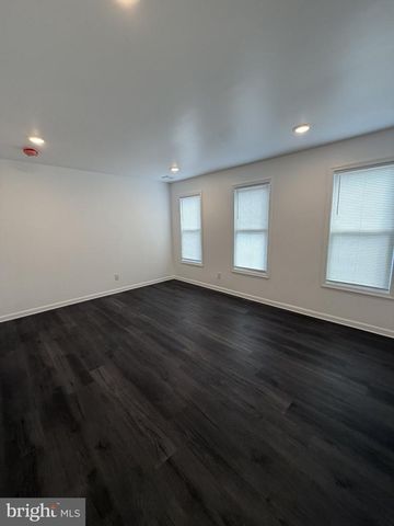 1262 S BROAD ST, Trenton, NJ 08610