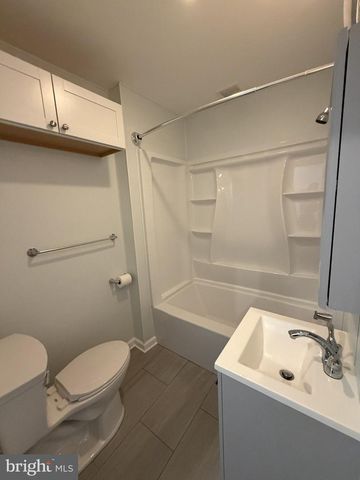 1262 S BROAD ST, Trenton, NJ 08610