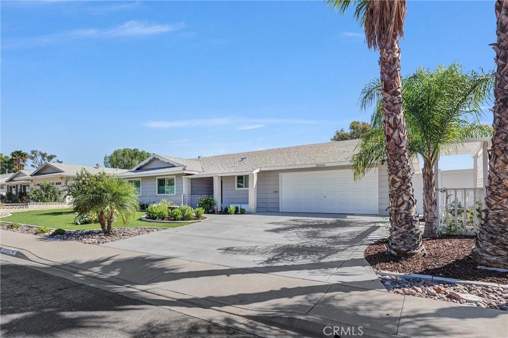 28564 Portsmouth, Sun City, CA 92586 — photo 2