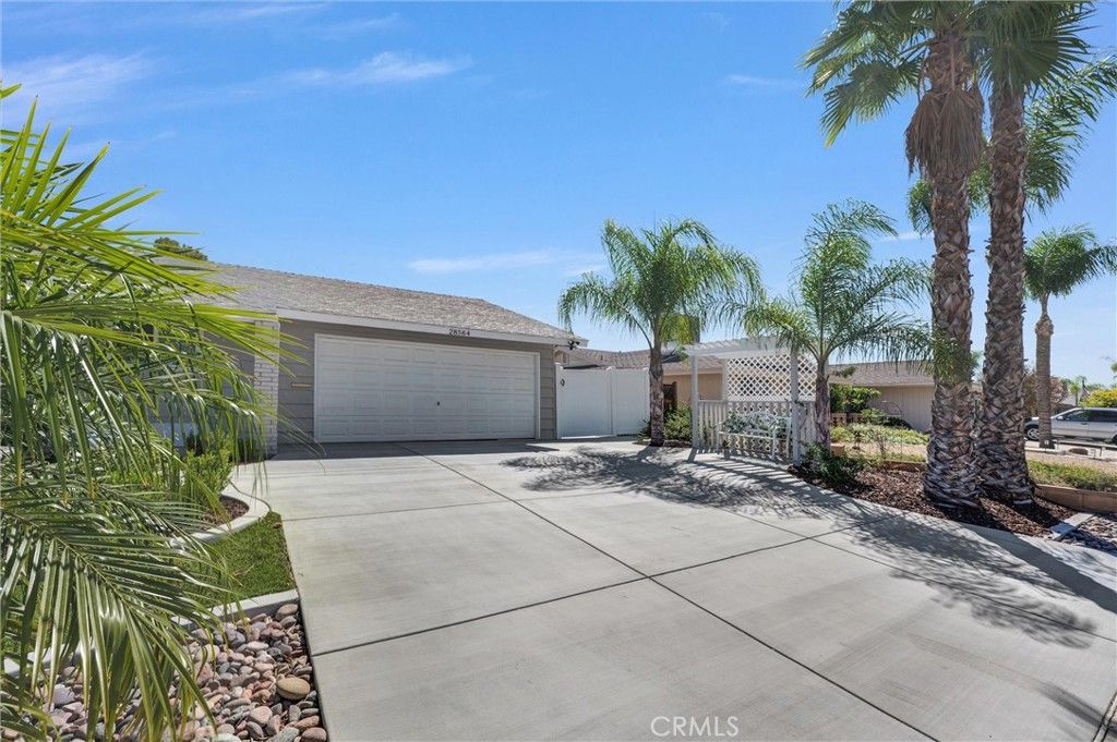28564 Portsmouth, Sun City, CA 92586 — photo 3