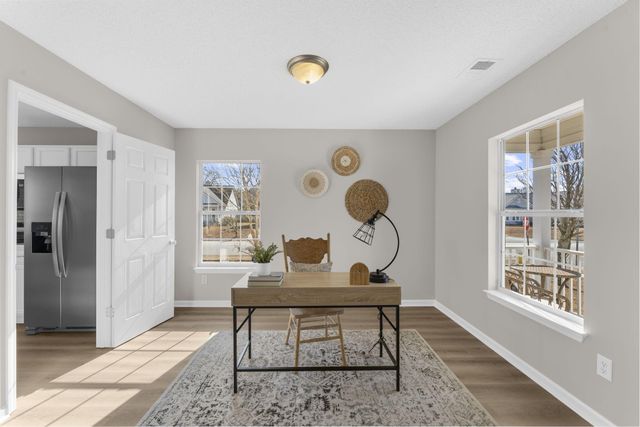 100 Creekside Drive, Summerville, SC 29485