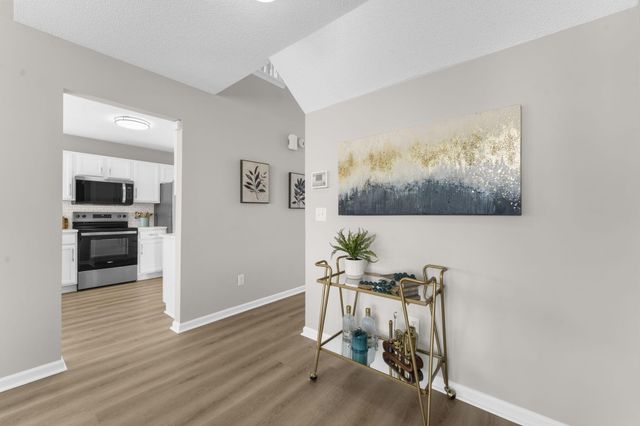 100 Creekside Drive, Summerville, SC 29485