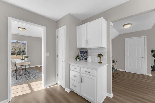 100 Creekside Drive, Summerville, SC 29485