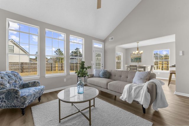 100 Creekside Drive, Summerville, SC 29485