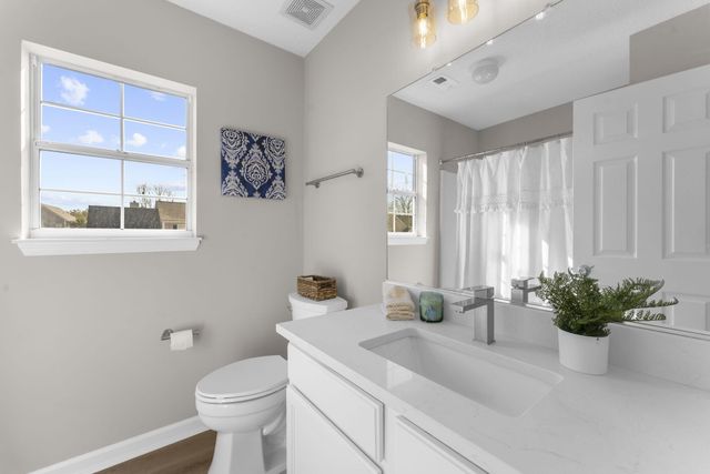 100 Creekside Drive, Summerville, SC 29485