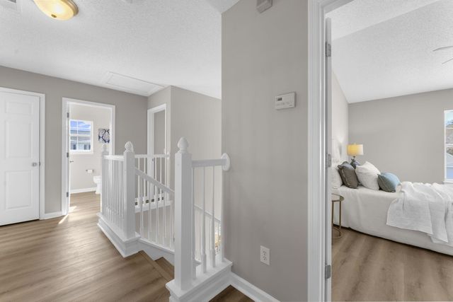 100 Creekside Drive, Summerville, SC 29485