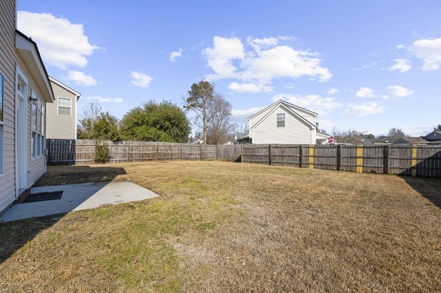 100 Creekside Drive, Summerville, SC 29485