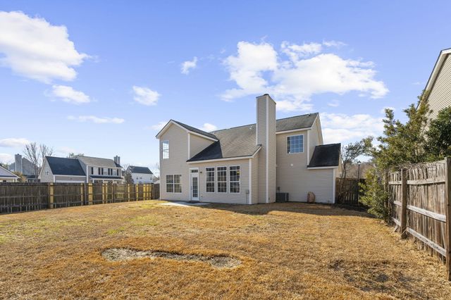 100 Creekside Drive, Summerville, SC 29485