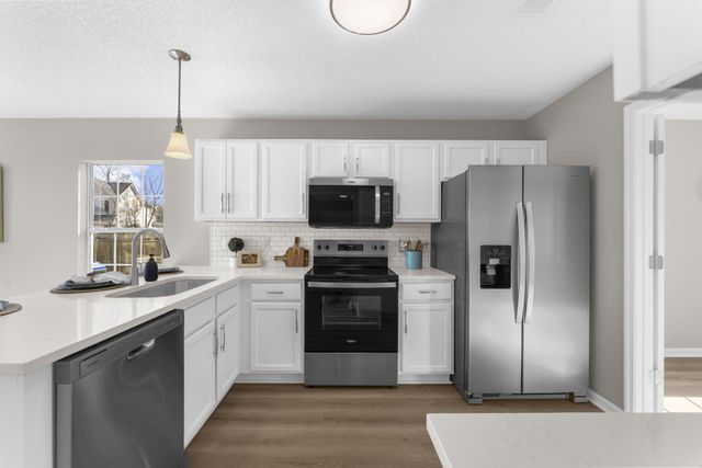 100 Creekside Drive, Summerville, SC 29485