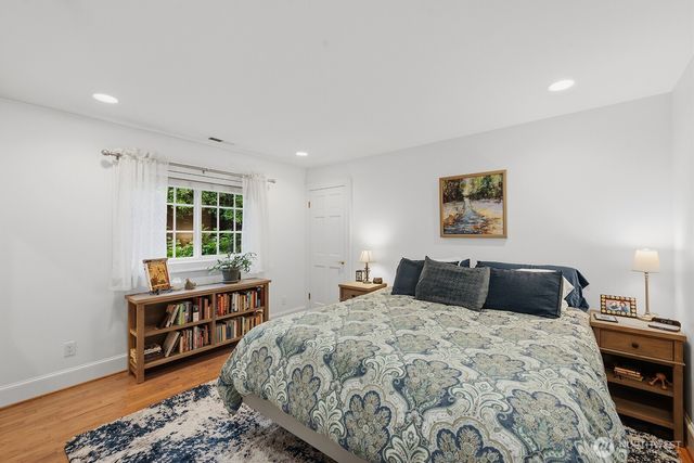 11225 NE 53rd Street, Kirkland, WA 98033