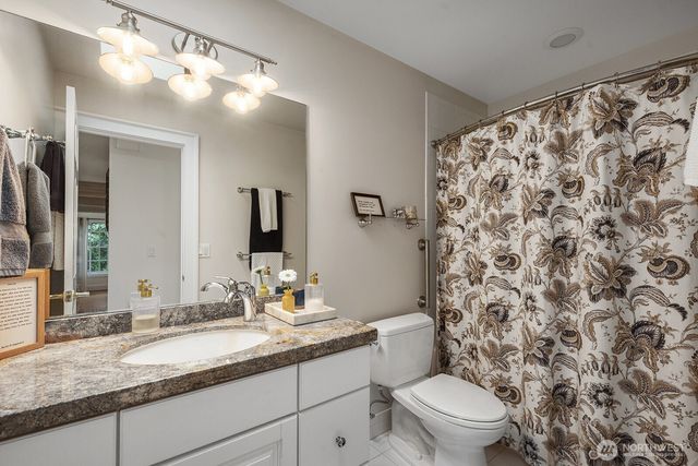 11225 NE 53rd Street, Kirkland, WA 98033