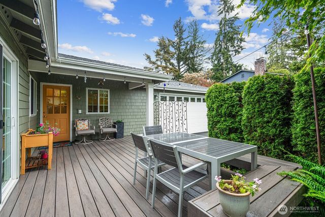 11225 NE 53rd Street, Kirkland, WA 98033