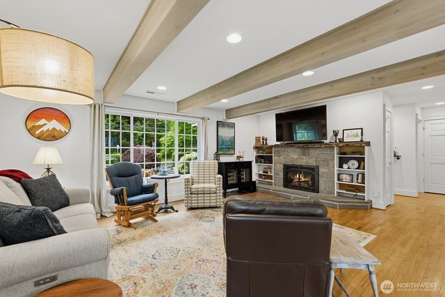 11225 NE 53rd Street, Kirkland, WA 98033