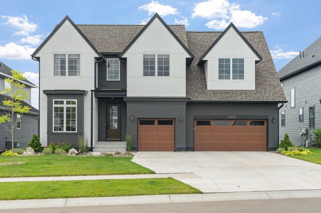 18239 102nd Place N, Maple Grove, MN 55311