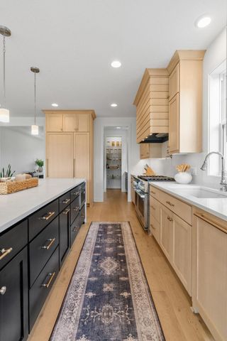18239 102nd Place N, Maple Grove, MN 55311
