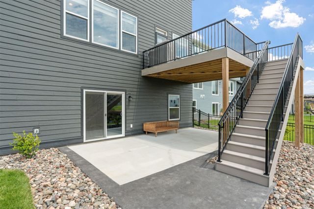 18239 102nd Place N, Maple Grove, MN 55311