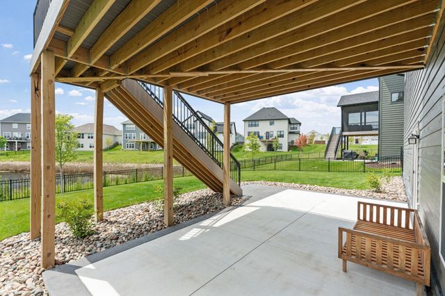 18239 102nd Place N, Maple Grove, MN 55311
