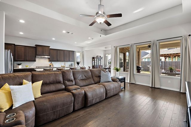 405 Miracle Rose WAY, Liberty Hill, TX 78642