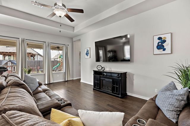 405 Miracle Rose WAY, Liberty Hill, TX 78642