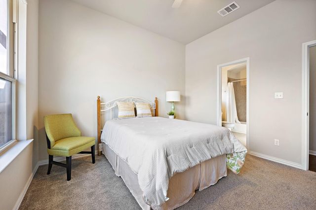 405 Miracle Rose WAY, Liberty Hill, TX 78642