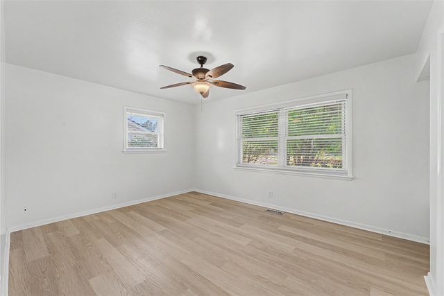 5235 S 69th East Avenue, Tulsa, OK 74145
