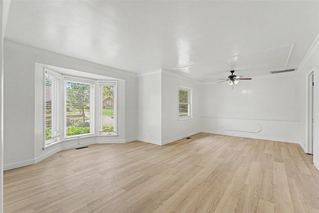 5235 S 69th East Avenue, Tulsa, OK 74145